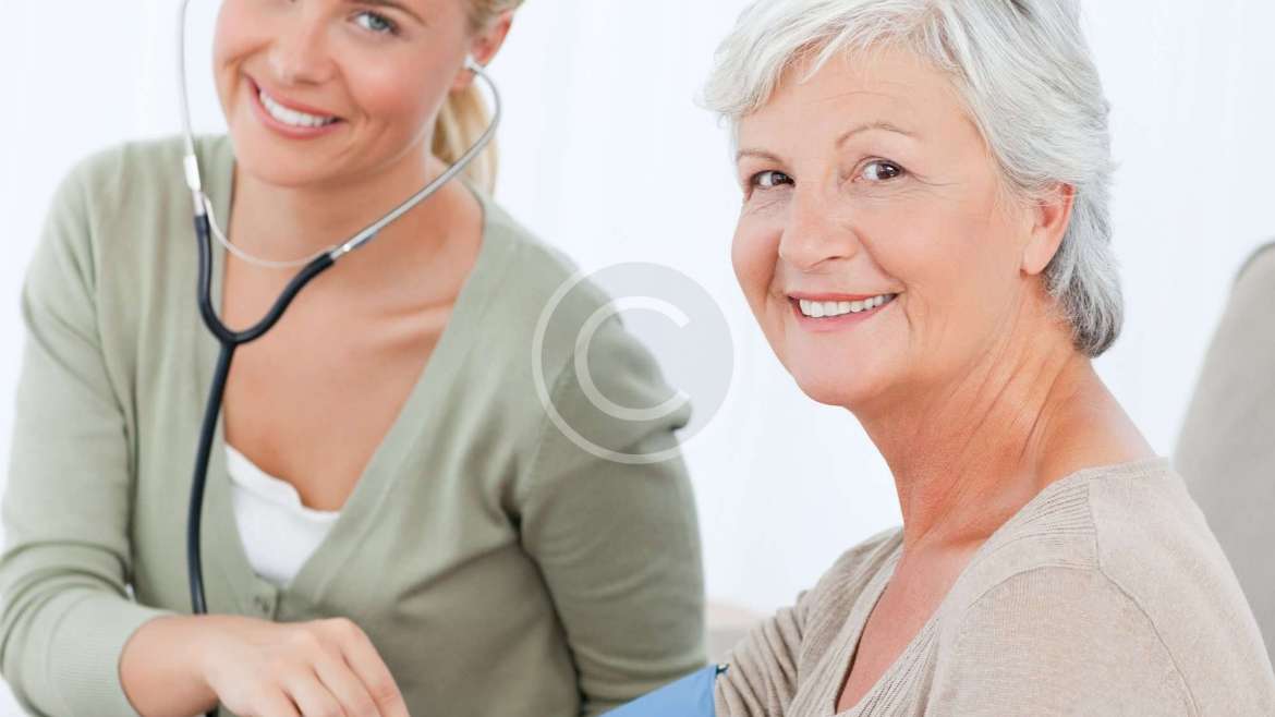 Home Care Nursing Services Explained: When Does Your Loved One Really Need One?